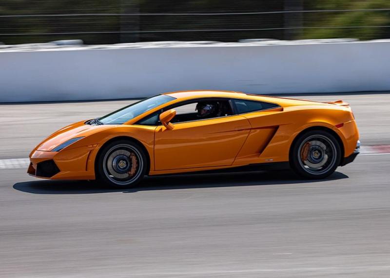 HAGENS-LAMBO_12A0037-WEB-min