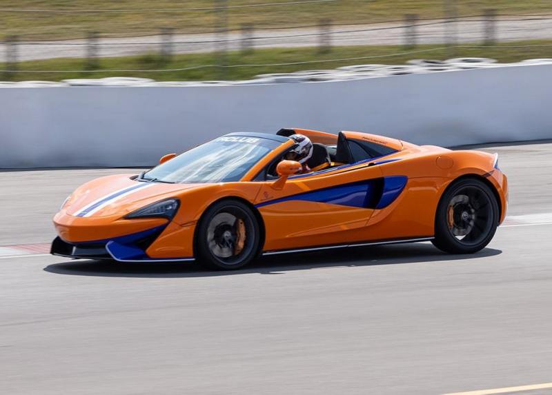 HAGENS-MCLAREN_12A9998-WEB-min