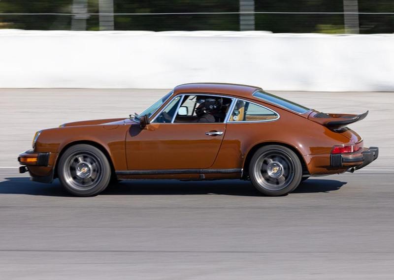 HAGENS-PORSCHE_12A0788-WEB-min